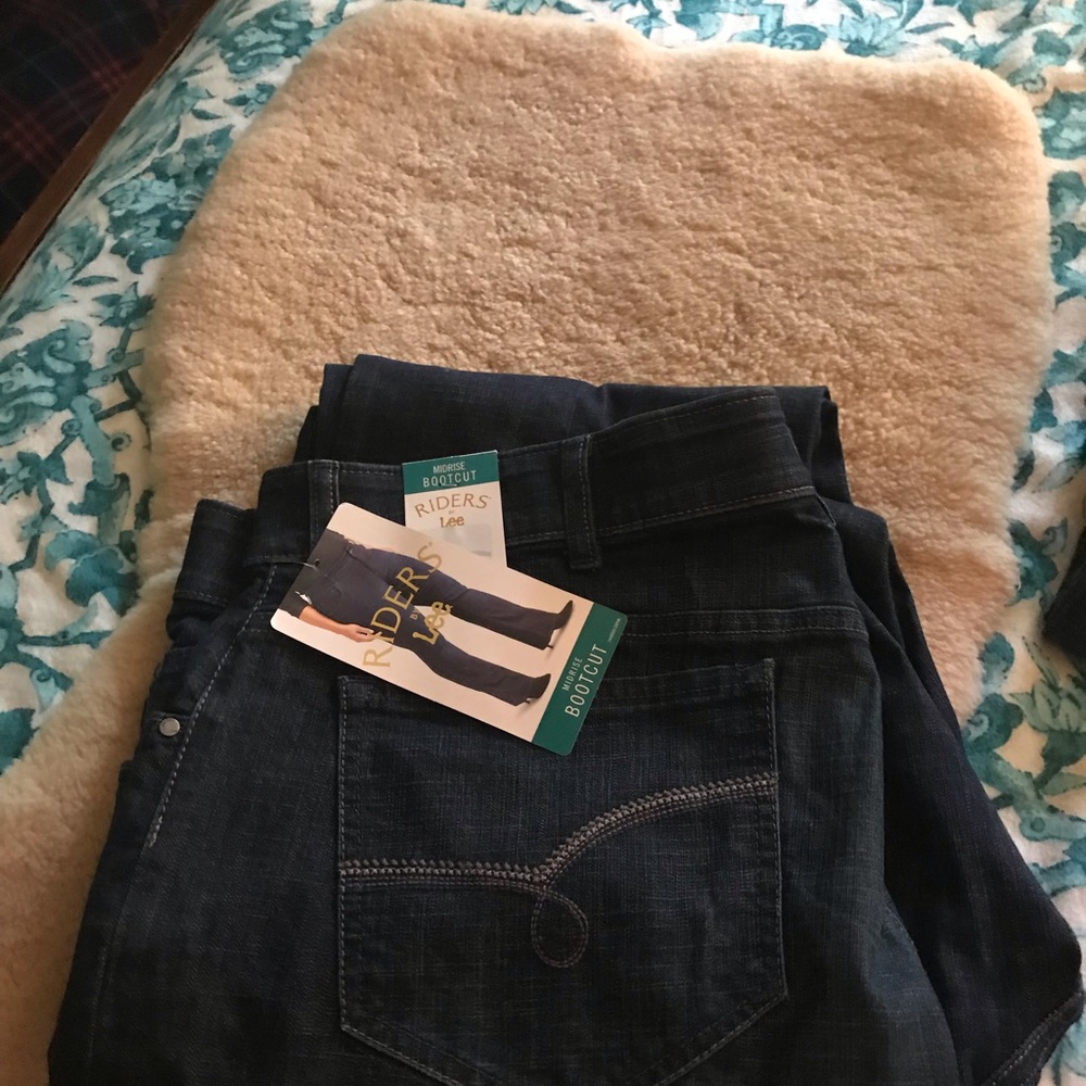 Womens plus size jeans - Picture 3 of 3